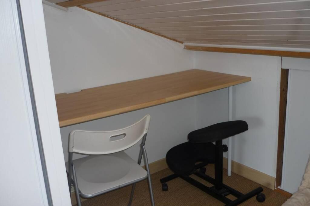 Appartement T1 bis duplex à 2 pas de la plage à Larmor-Plage Extérieur photo