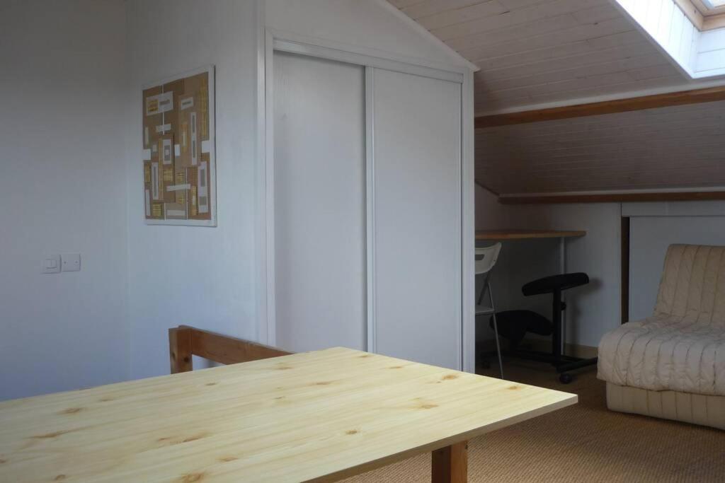 Appartement T1 bis duplex à 2 pas de la plage à Larmor-Plage Extérieur photo